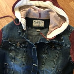 JEAN JACKET HOODED WOMEN WARM LIKE NEW